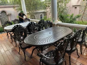 Bàn ghế nhôm đúc tân cổ điển sang trọng